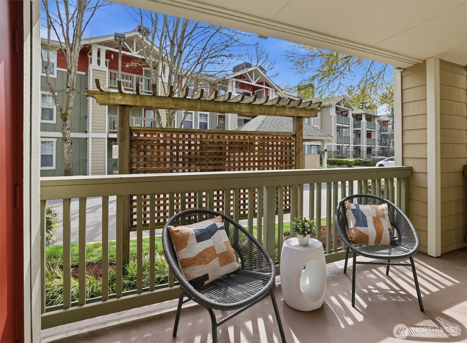 7711 NE 175th Street #C103, Kenmore, WA 98028