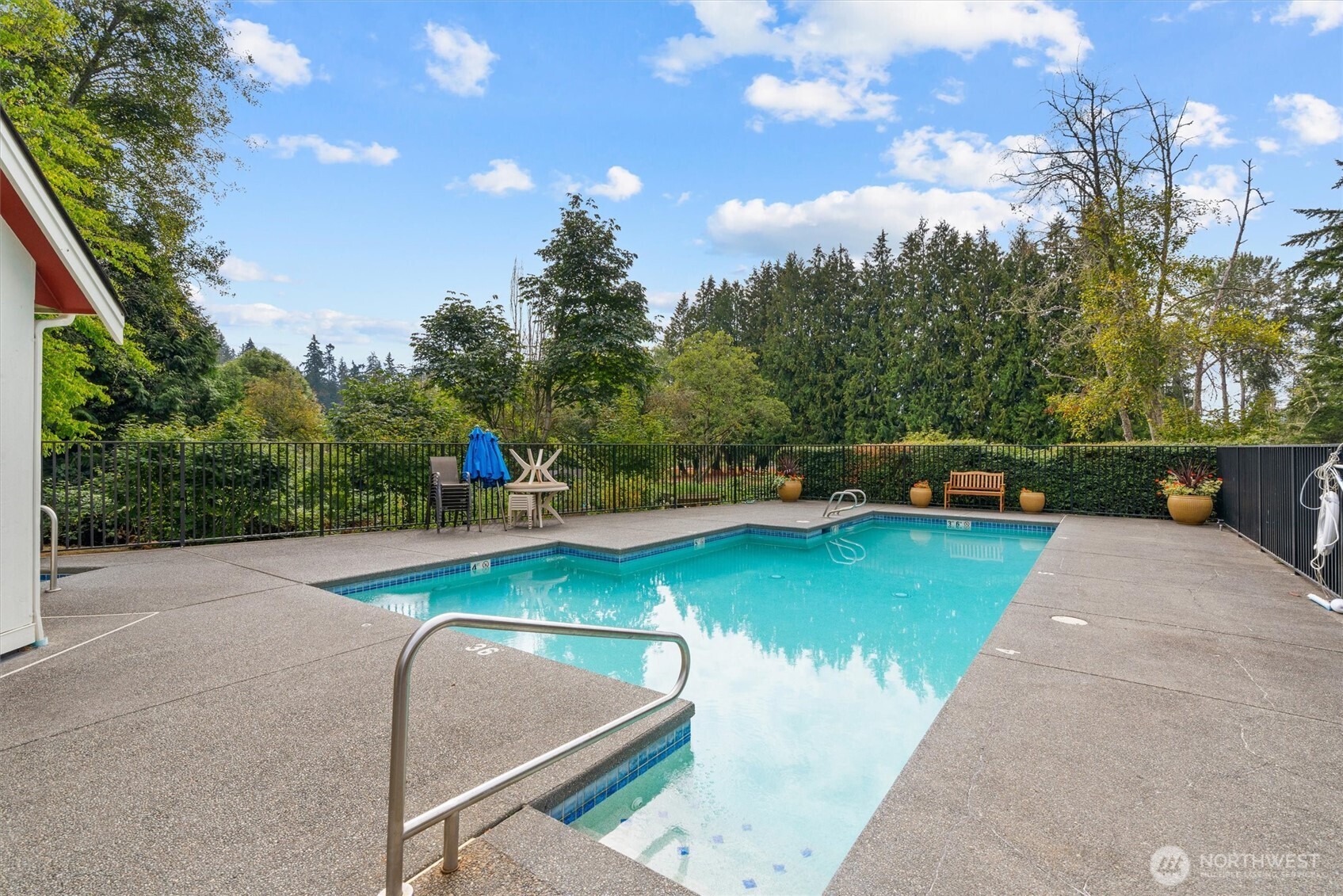 7711 NE 175th Street #C103, Kenmore, WA 98028