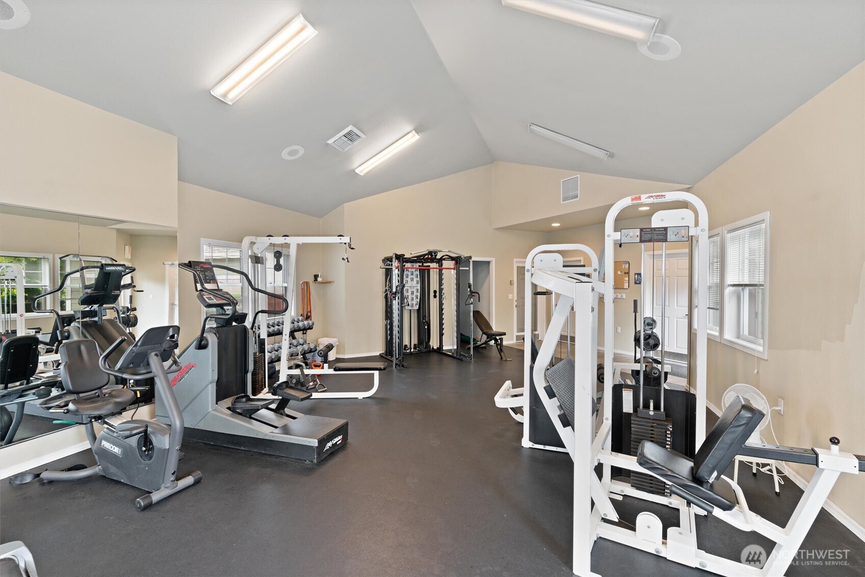 7711 NE 175th Street #C103, Kenmore, WA 98028