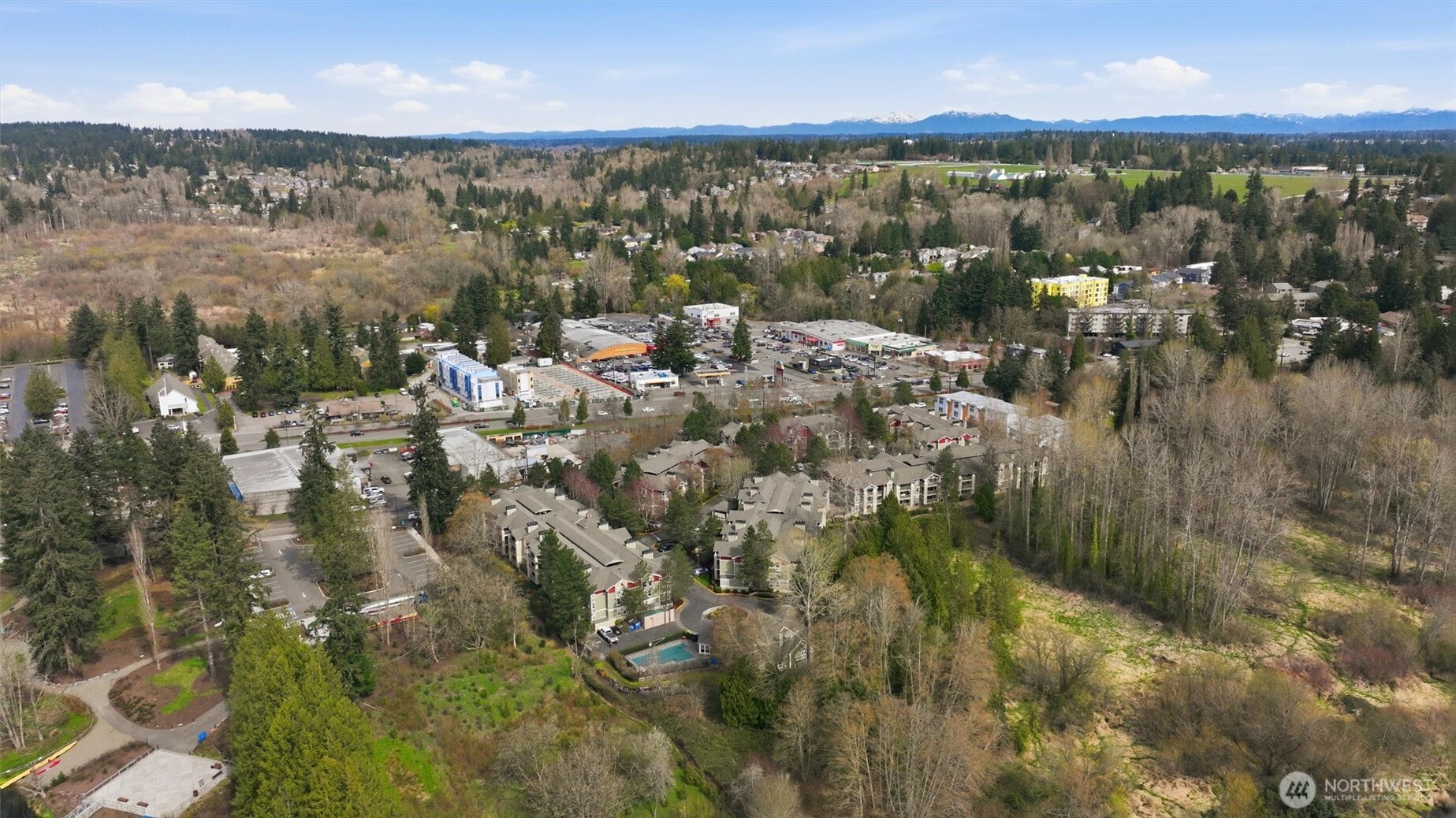 7711 NE 175th Street #C103, Kenmore, WA 98028