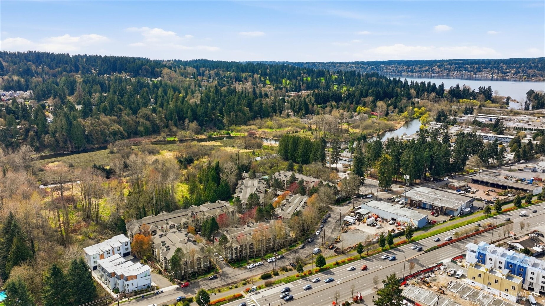 7711 NE 175th Street #C103, Kenmore, WA 98028