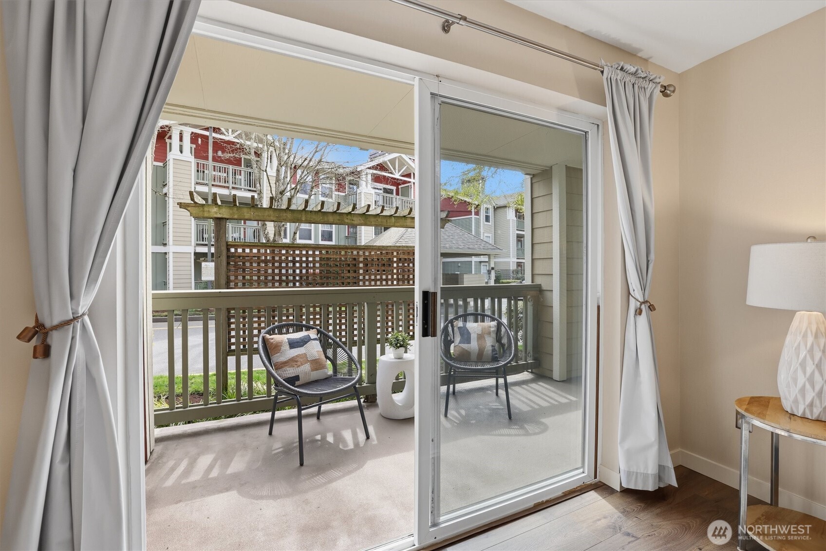 7711 NE 175th Street #C103, Kenmore, WA 98028