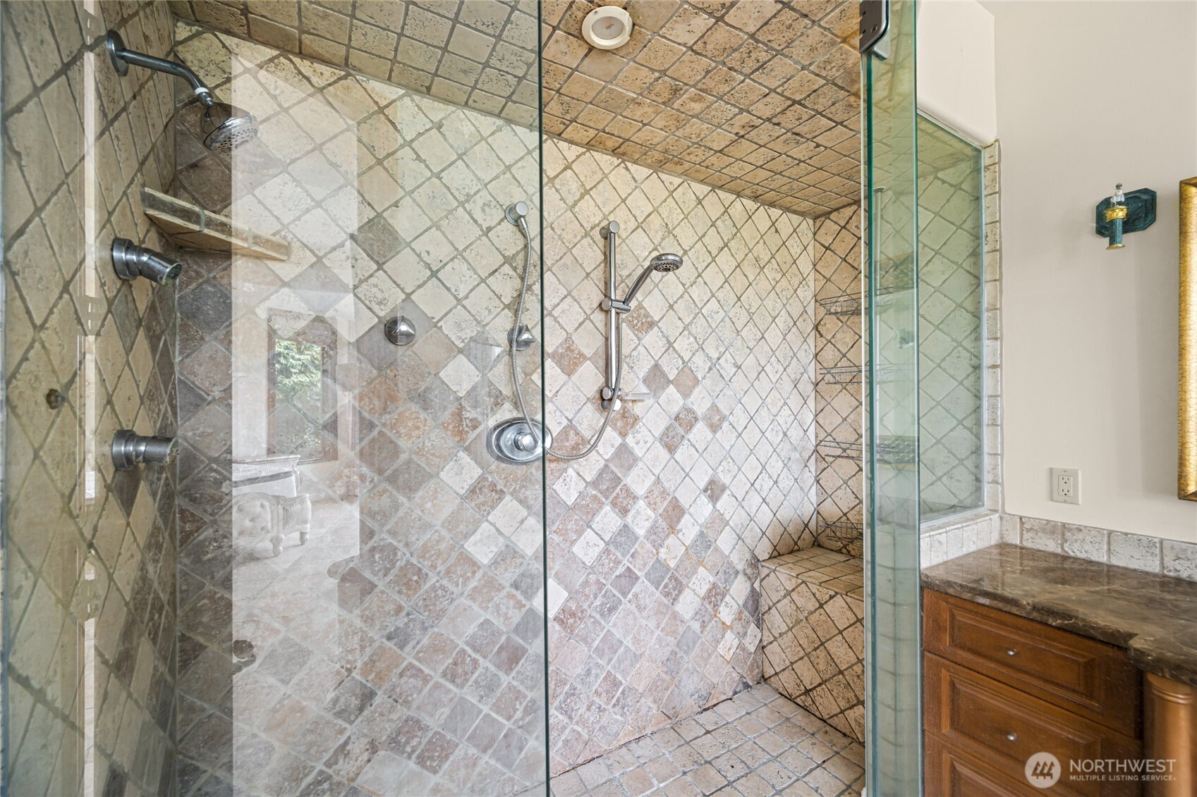 5435 Quail Run , Blaine, WA 98230