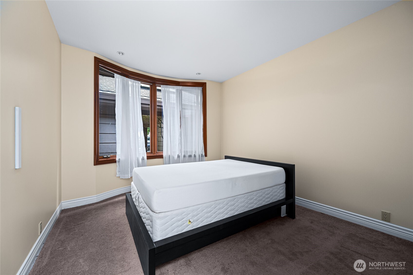 5435 Quail Run , Blaine, WA 98230