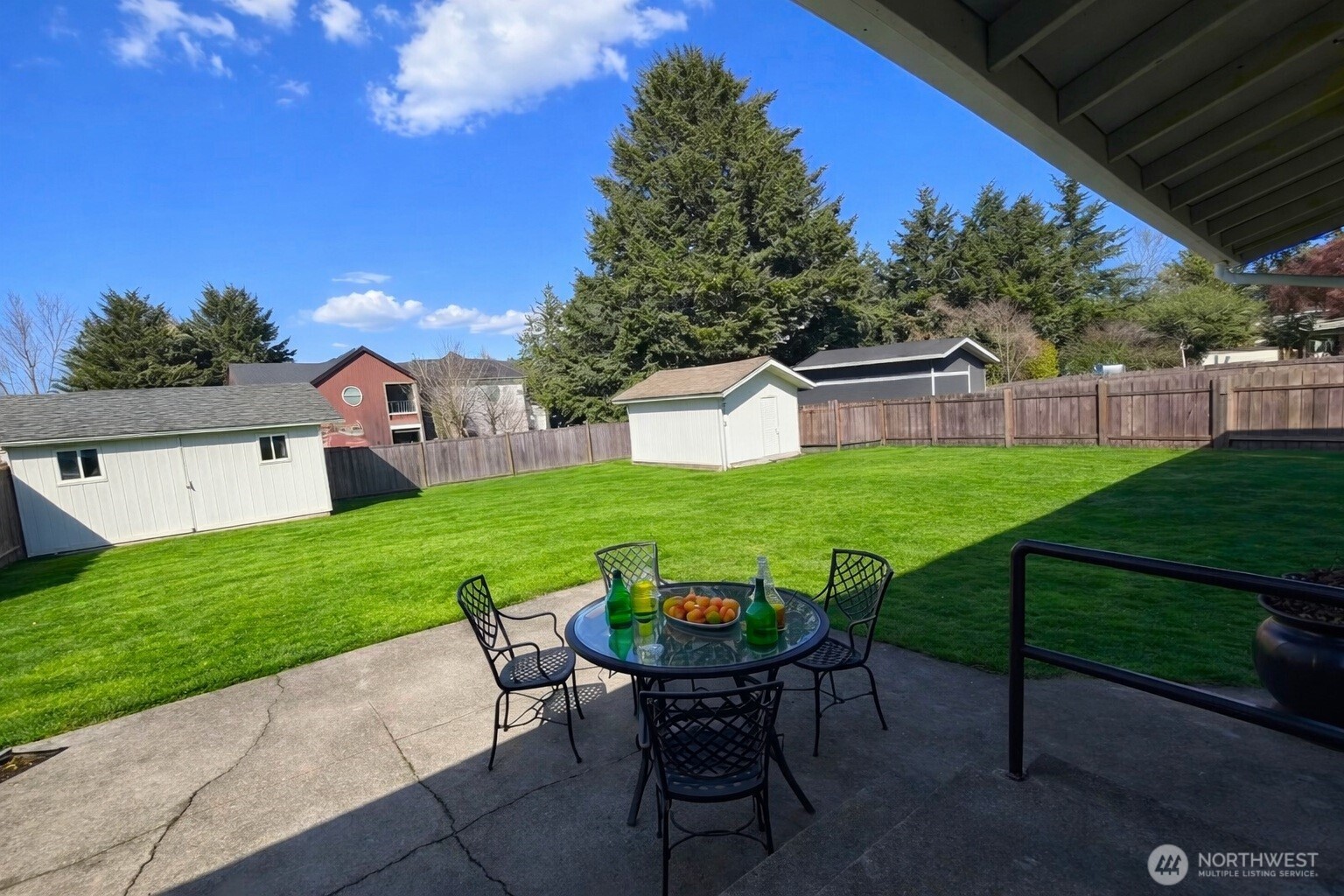 11220 SE 212th Street , Kent, WA 98031-2152