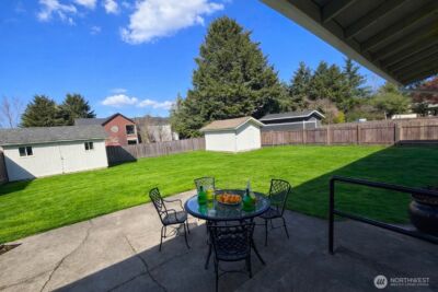 11220 SE 212th Street , Kent, WA 98031-2152 - Photo 14