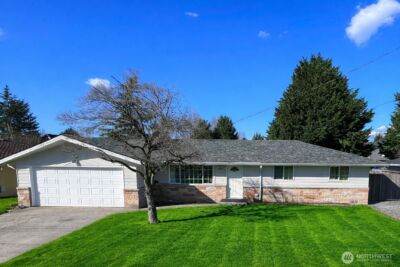 11220 SE 212th Street , Kent, WA 98031-2152