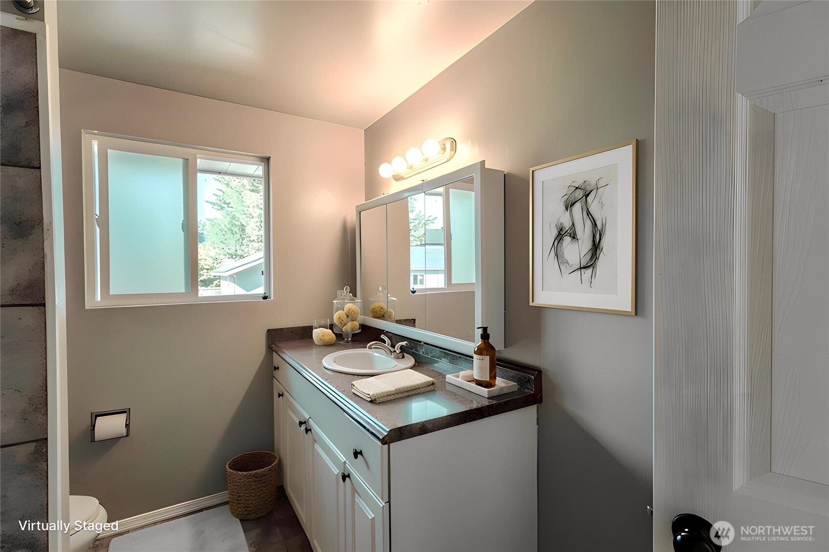 11220 SE 212th Street , Kent, WA 98031-2152