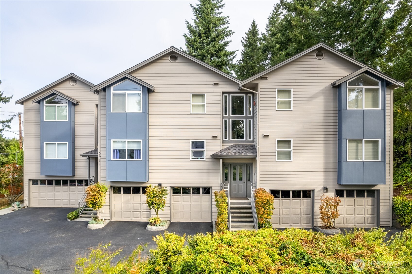 5911 200th Street SW, Lynnwood, WA 98036