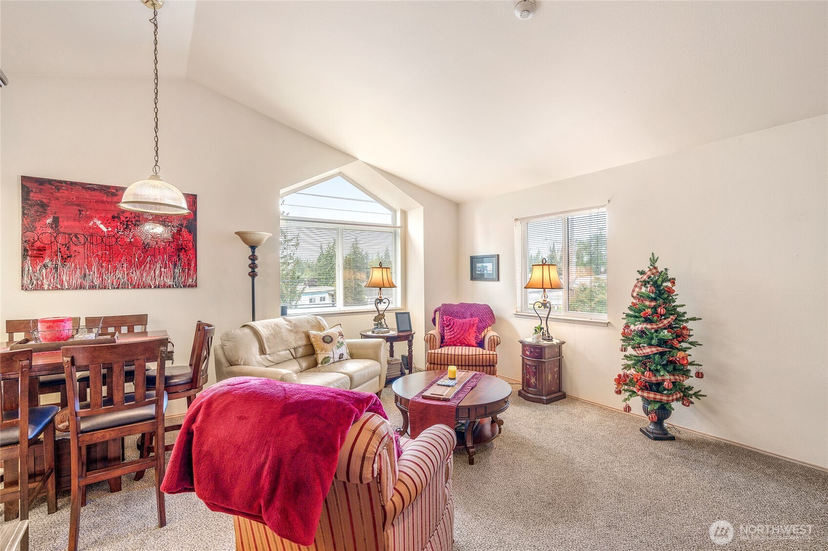 5911 200th Street SW, Lynnwood, WA 98036