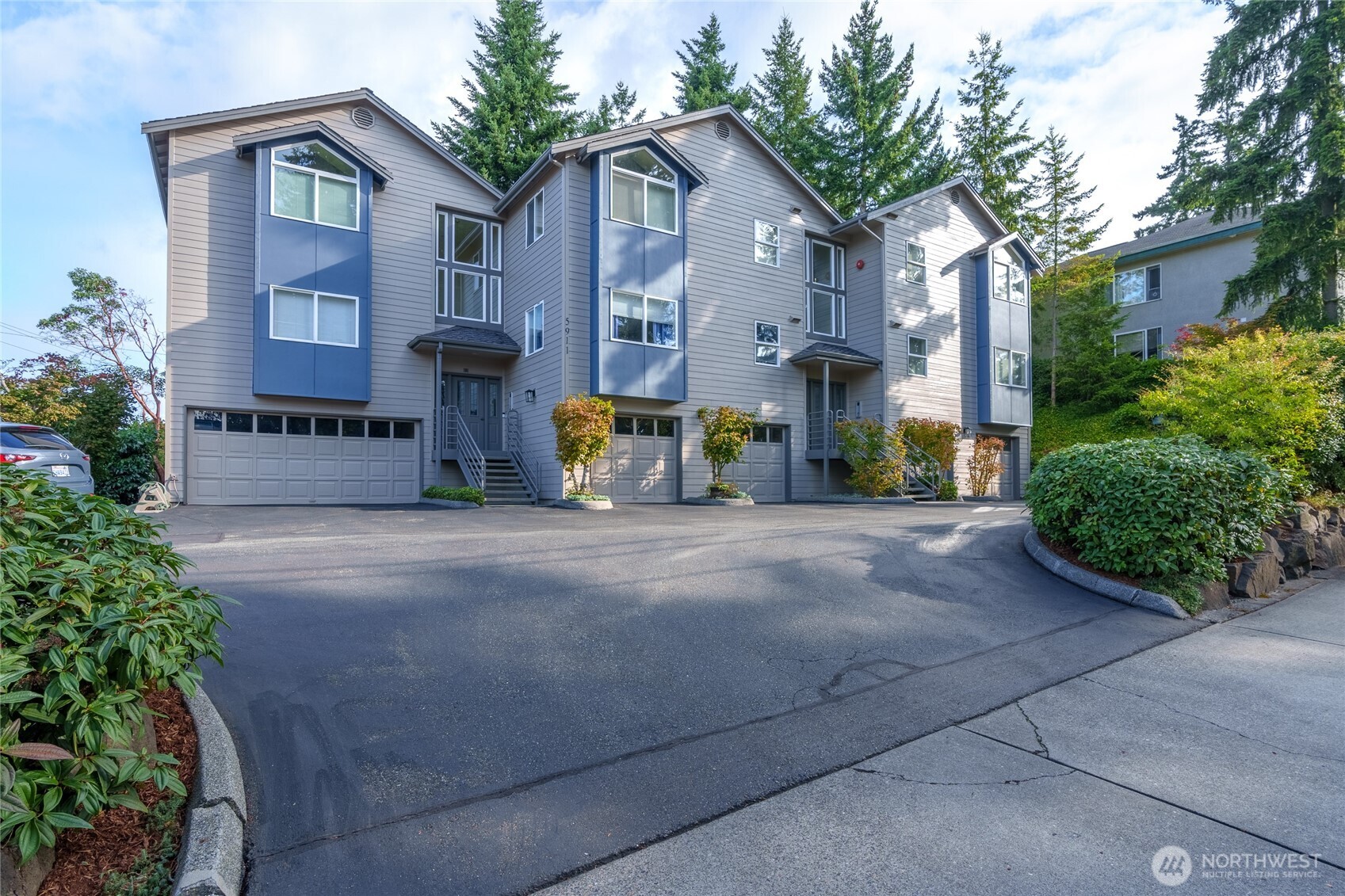 5911 200th Street SW, Lynnwood, WA 98036