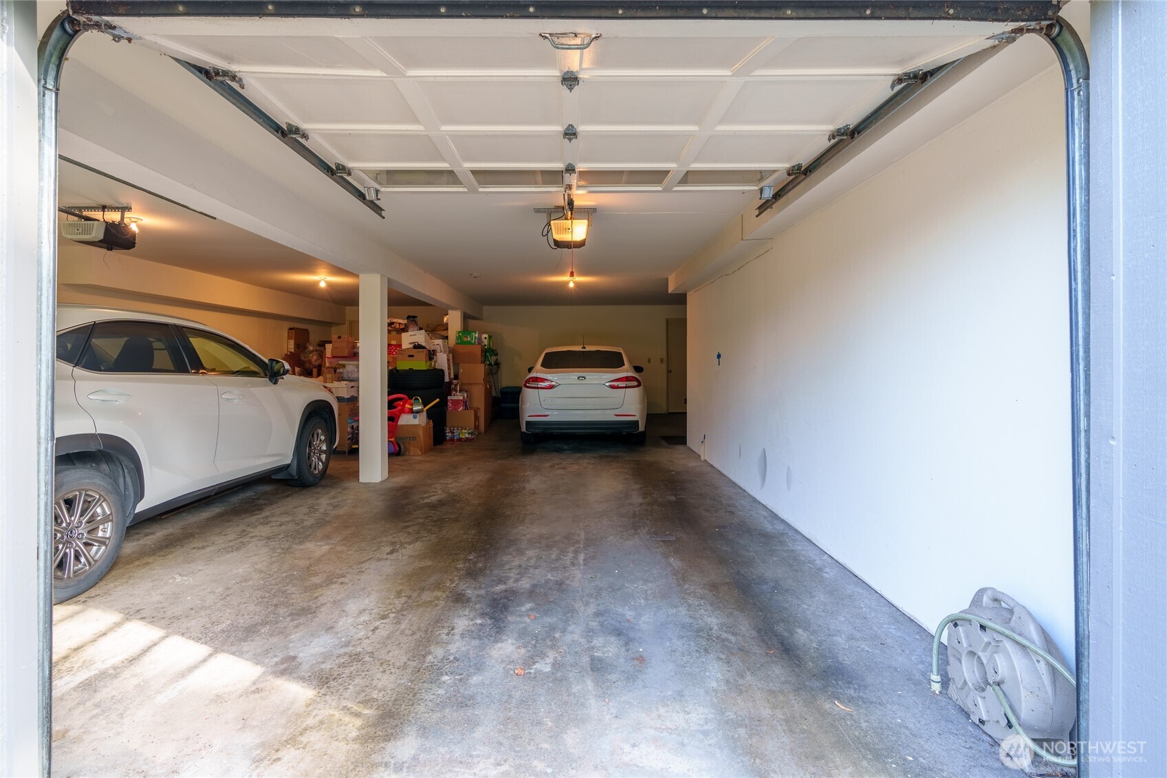 5911 200th Street SW, Lynnwood, WA 98036