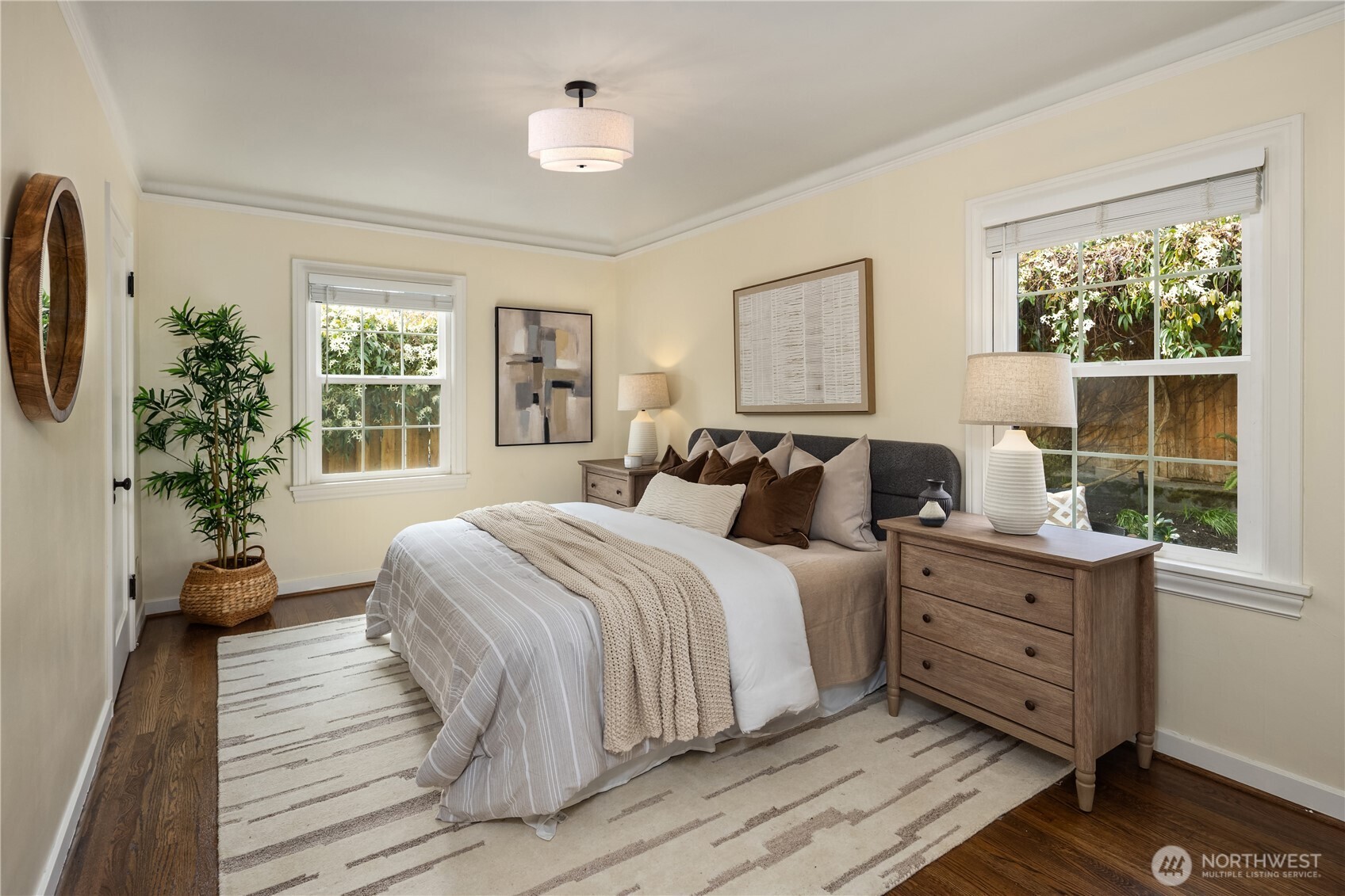 2459 24th Avenue E, Seattle, WA 98112