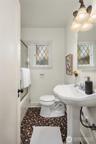 2459 24th Avenue E, Seattle, WA 98112 - Photo 14