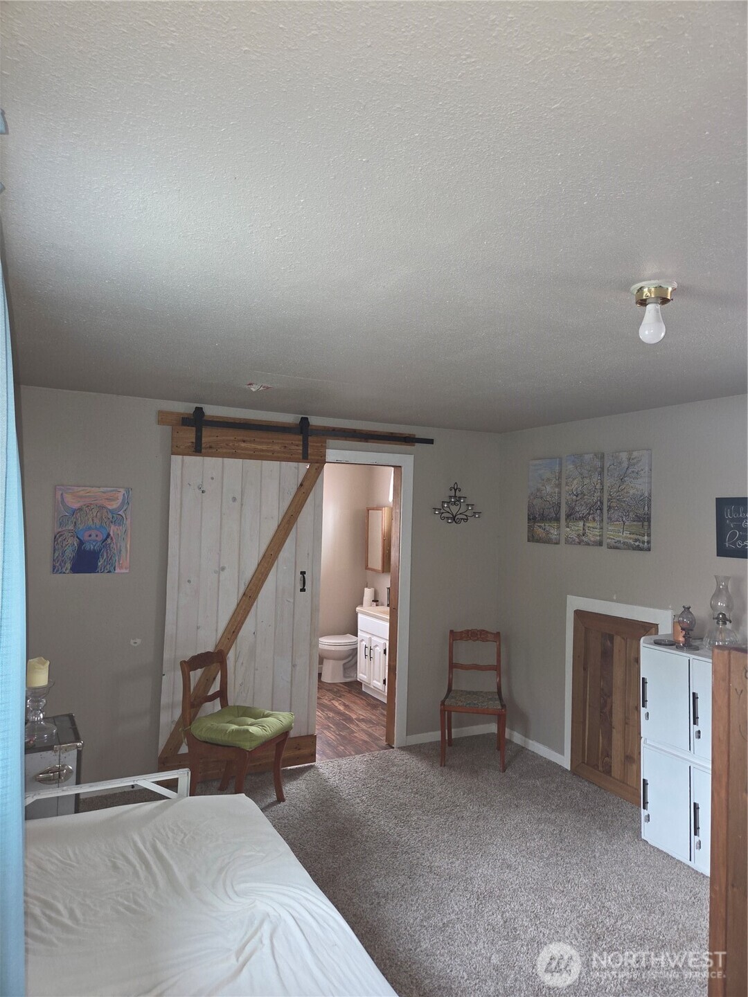 83 E Cayuse Mountain Road , Tonasket, WA 98855