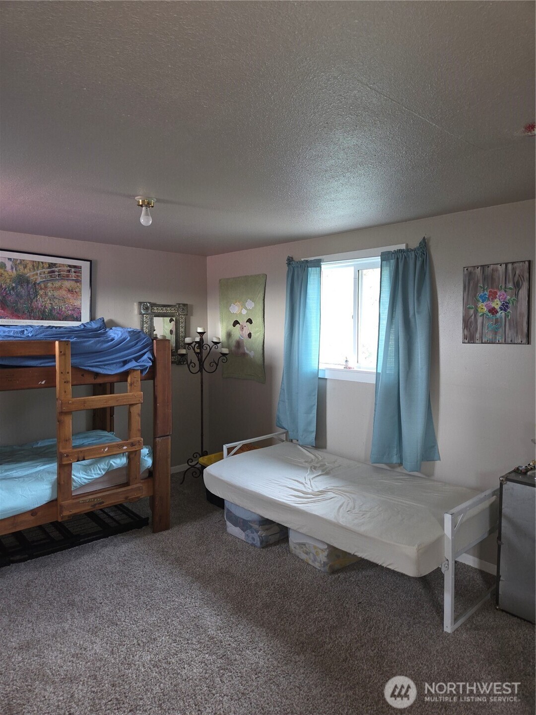 83 E Cayuse Mountain Road , Tonasket, WA 98855