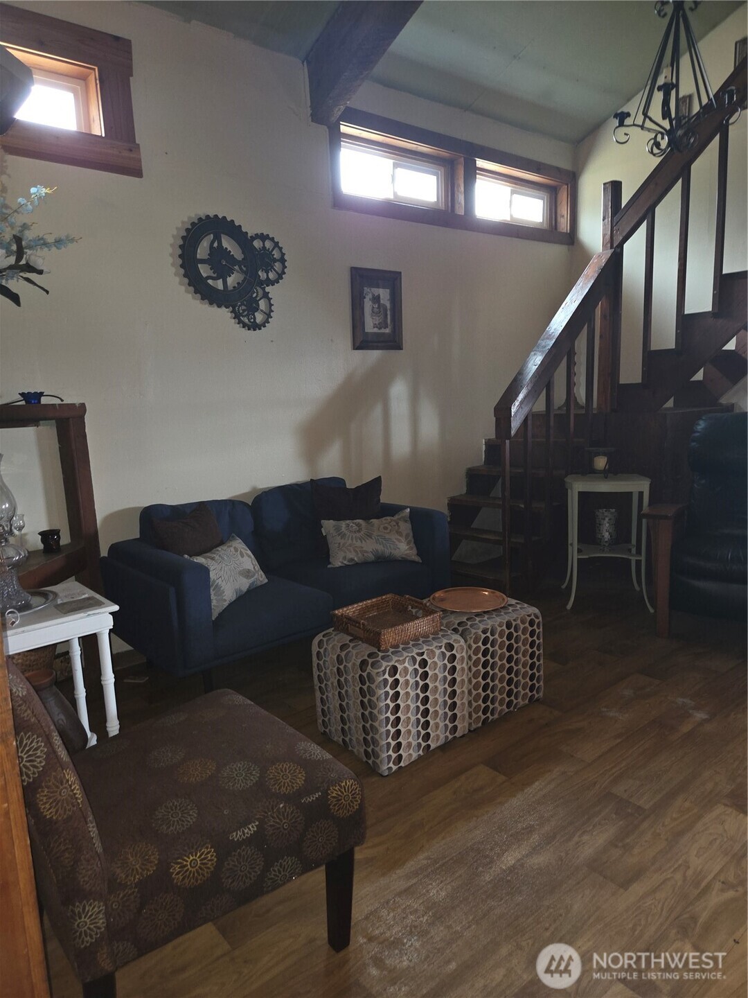 83 E Cayuse Mountain Road , Tonasket, WA 98855