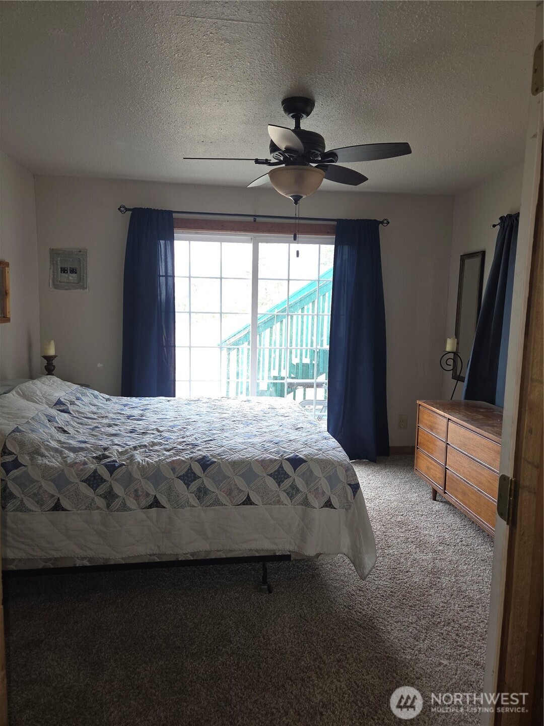 83 E Cayuse Mountain Road , Tonasket, WA 98855