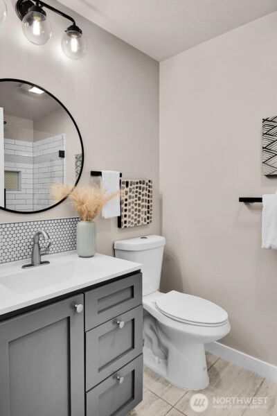 2350 10th Avenue E #111, Seattle, WA 98102 - Photo 21