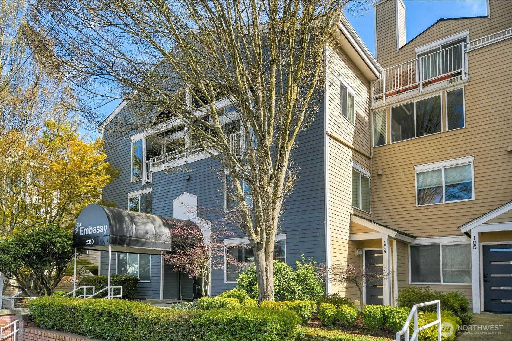 2350 10th Avenue E #111, Seattle, WA 98102