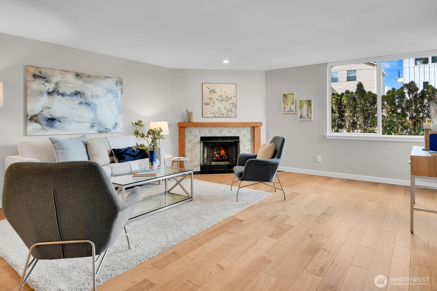 2350 10th Avenue E #111, Seattle, WA 98102