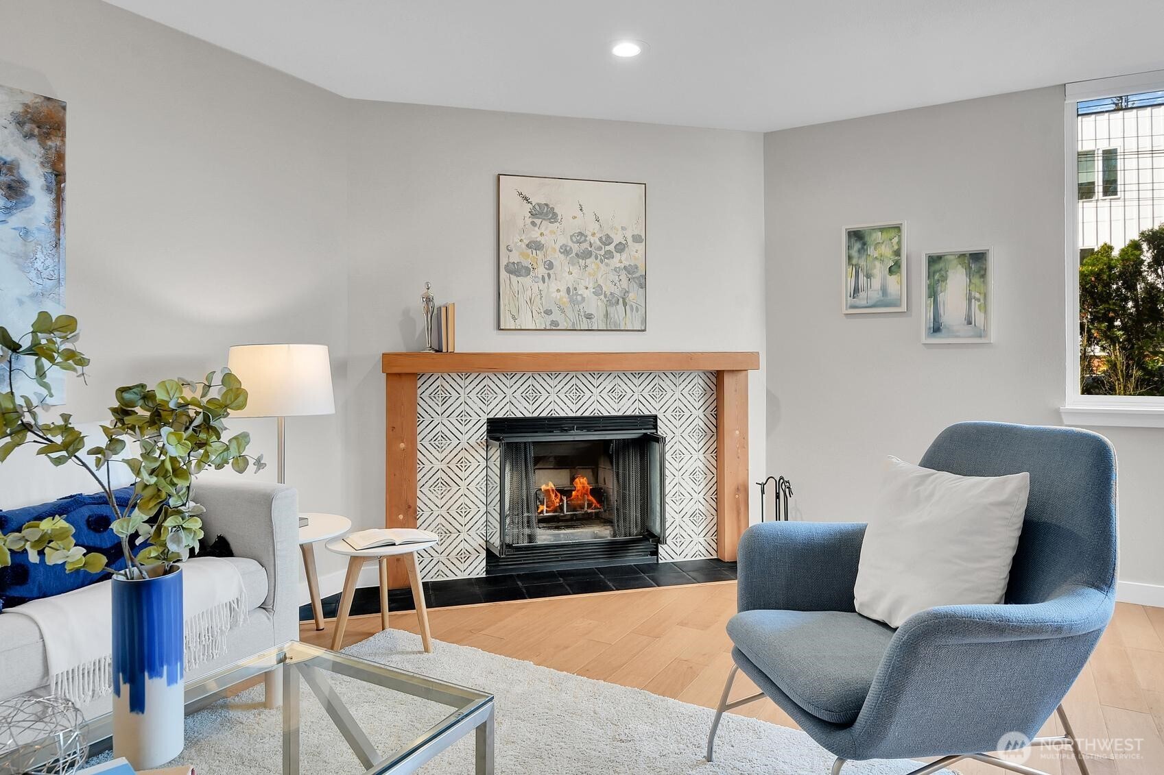 2350 10th Avenue E #111, Seattle, WA 98102