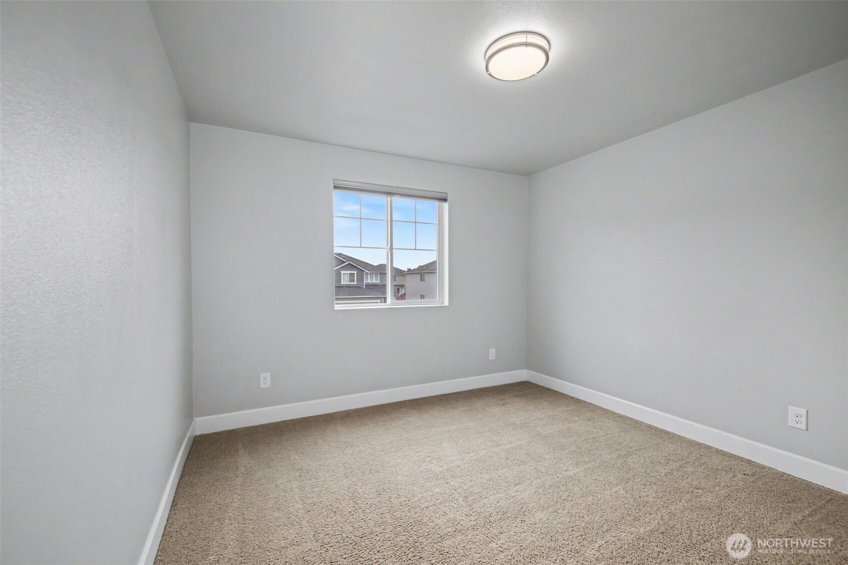 207 Fielding Street NE, Orting, WA 98360