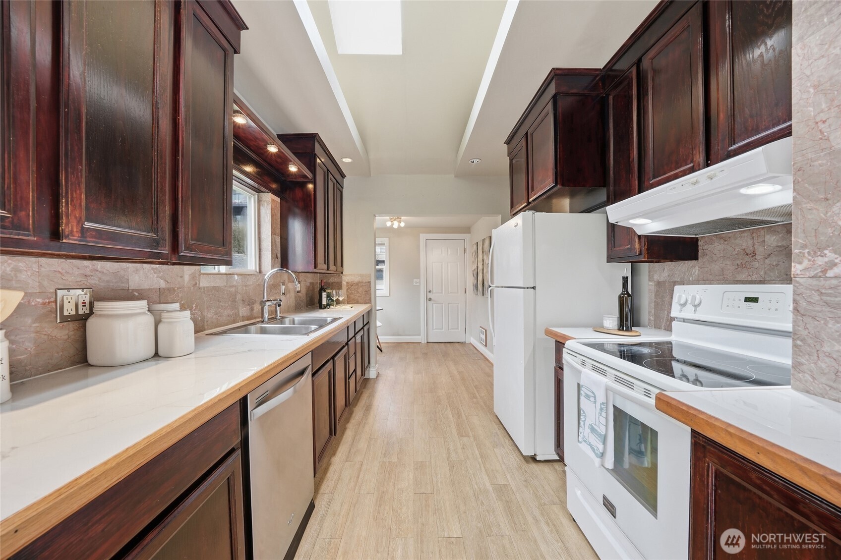 91 Williams Avenue S, Renton, WA 98055