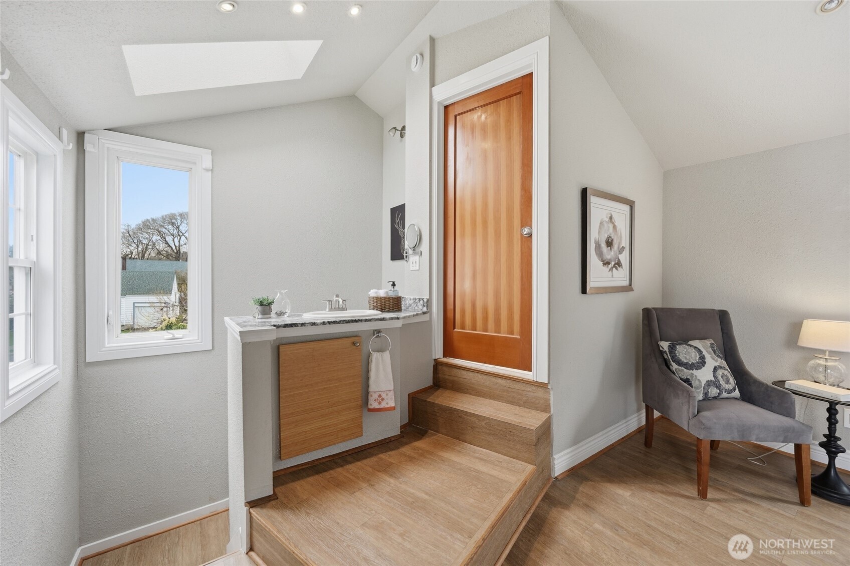 91 Williams Avenue S, Renton, WA 98055