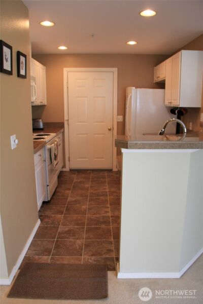 5246 237th Terrace SE, Issaquah, WA 98029 - Photo 11