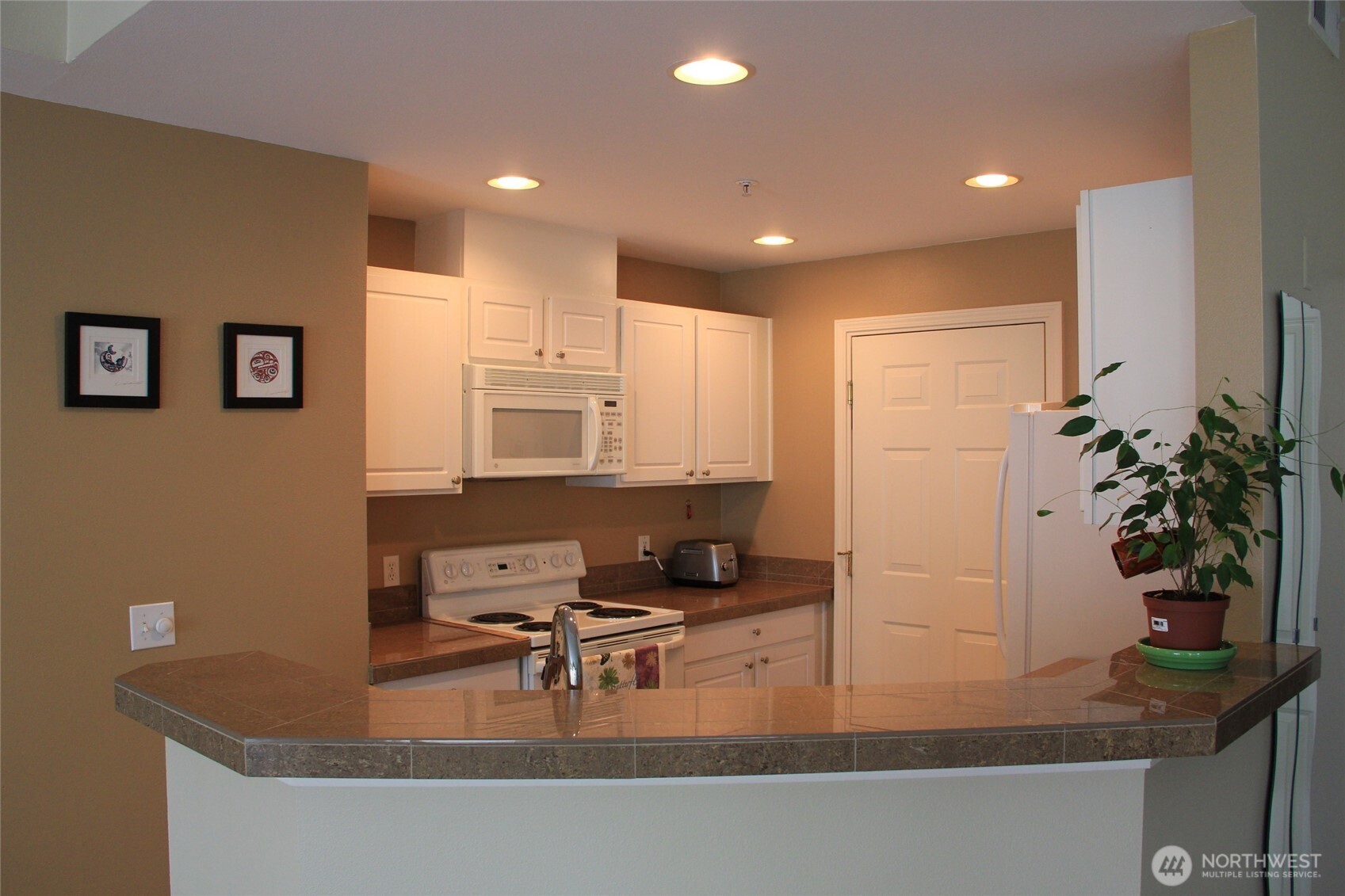 5246 237th Terrace SE, Issaquah, WA 98029