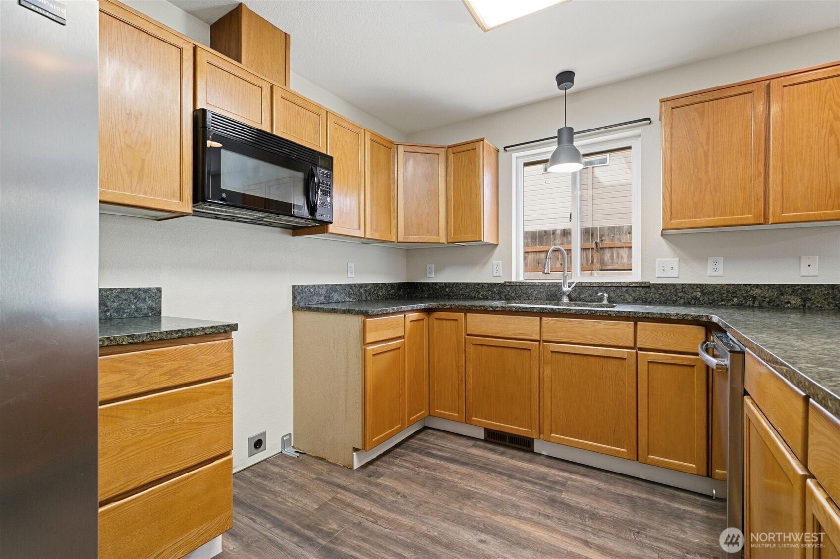 402 Lacey Avenue , Selah, WA 98942