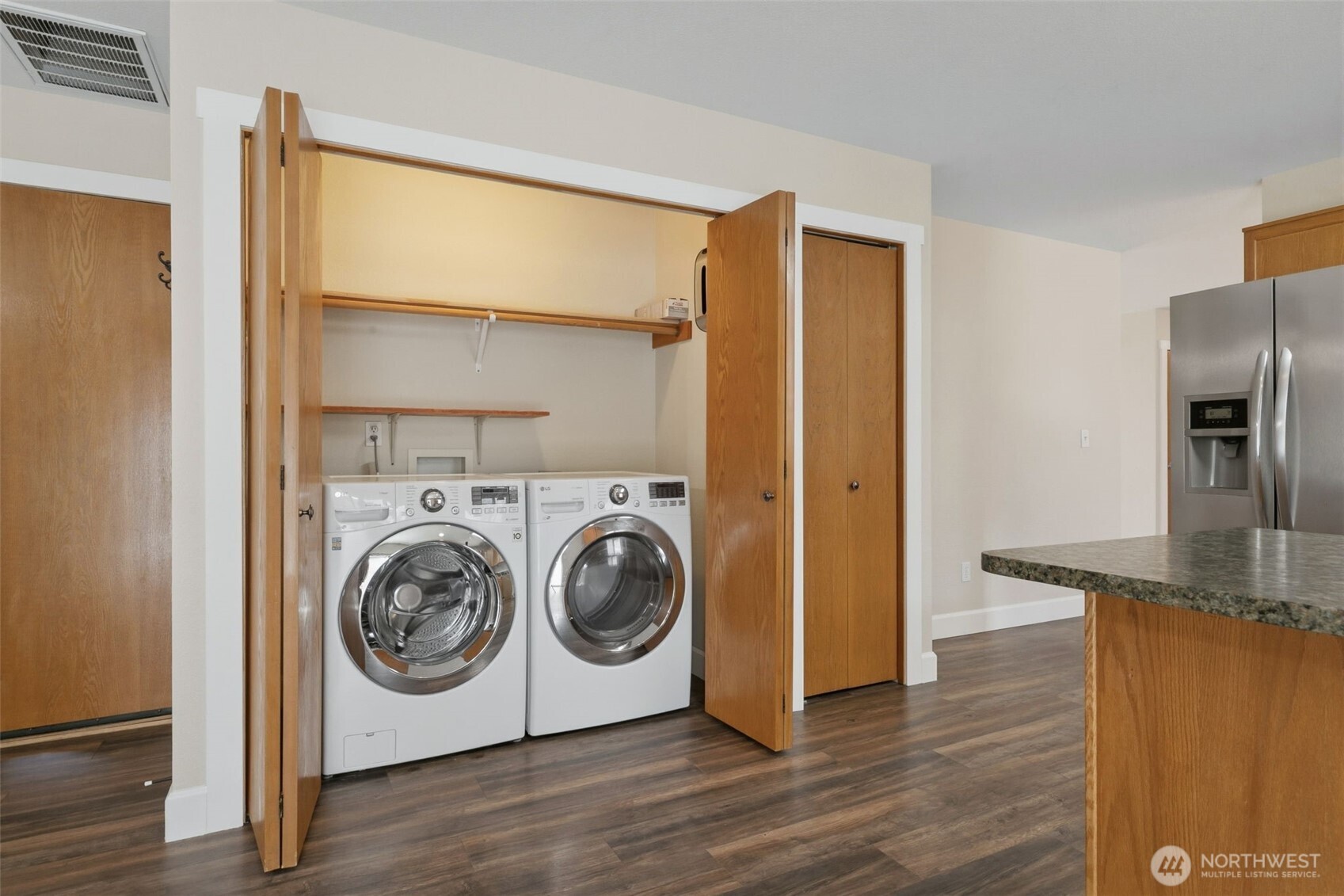 402 Lacey Avenue , Selah, WA 98942