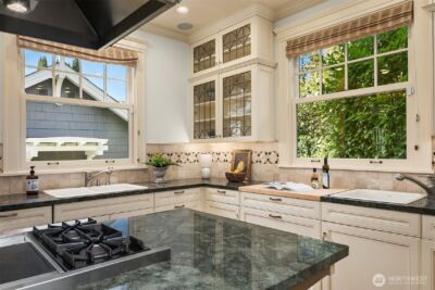 2647 Cascadia Avenue S, Seattle, WA 98144 - Photo 18