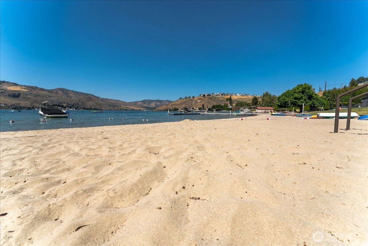 104 Spader Bay Road #47, Chelan, WA 98816