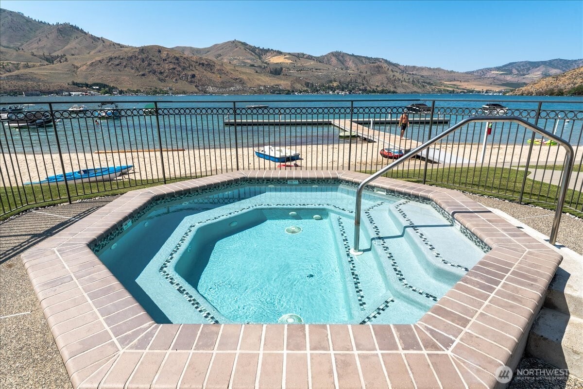 104 Spader Bay Road #47, Chelan, WA 98816
