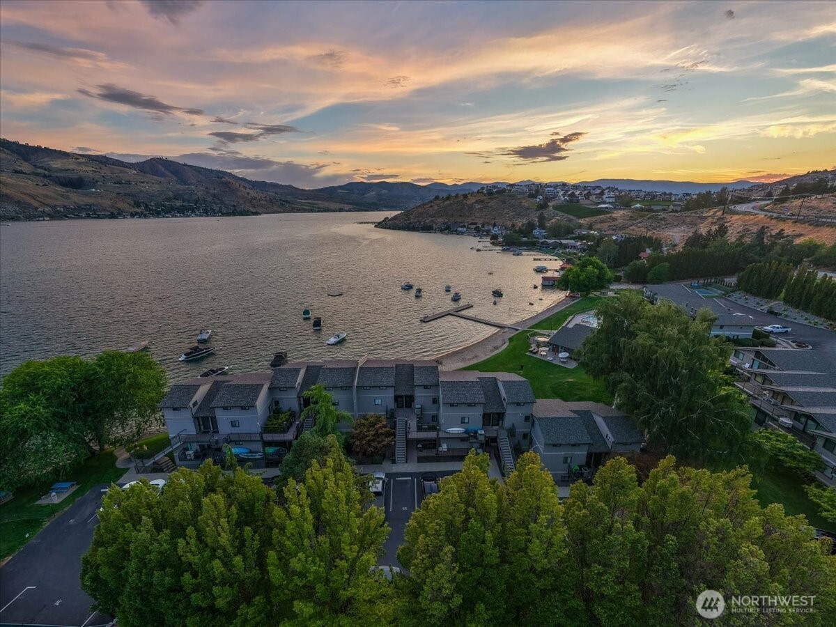 104 Spader Bay Road #47, Chelan, WA 98816