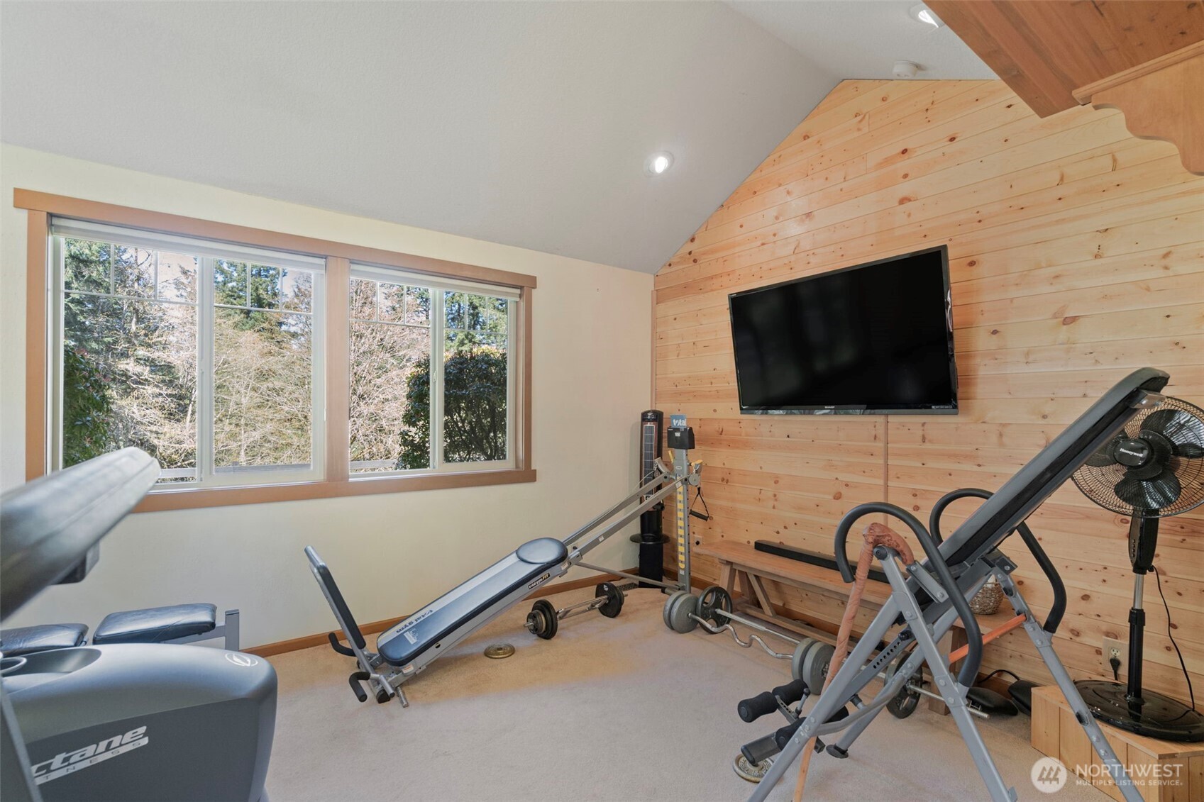 5007 Foxtrail Drive NE, Olympia, WA 98516-2121