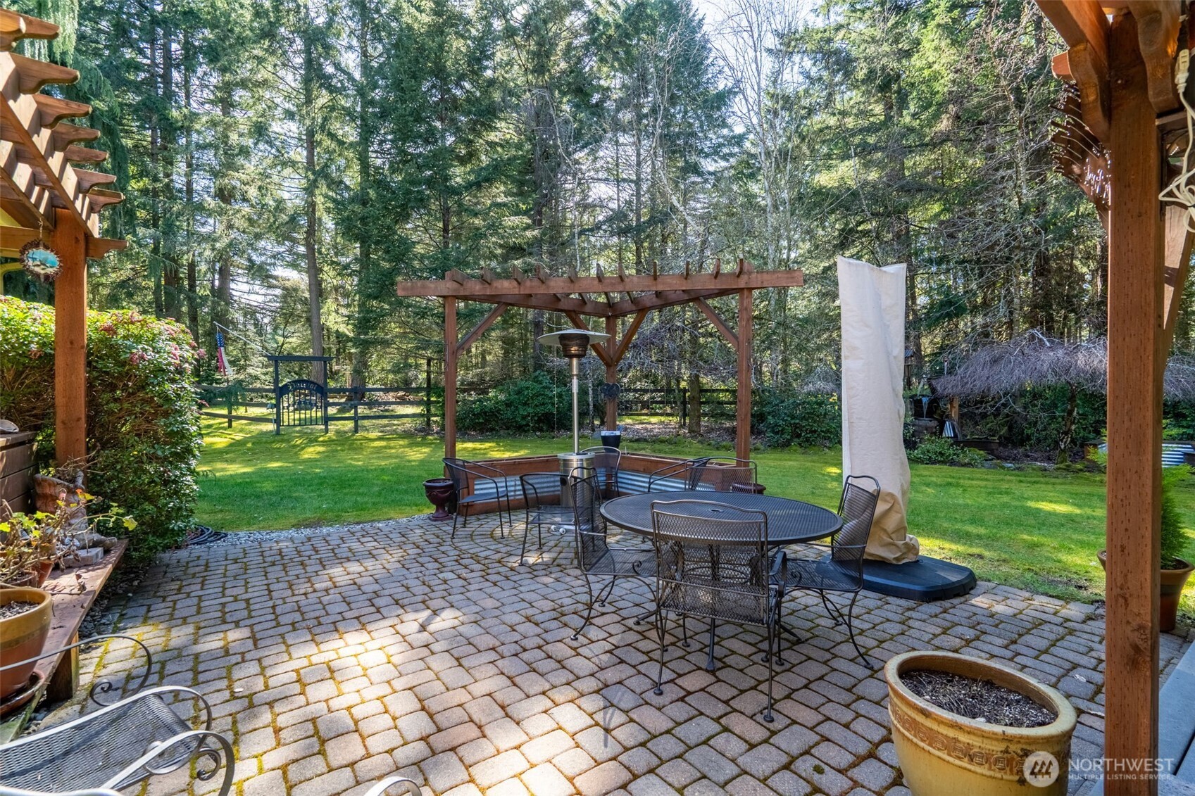 5007 Foxtrail Drive NE, Olympia, WA 98516-2121
