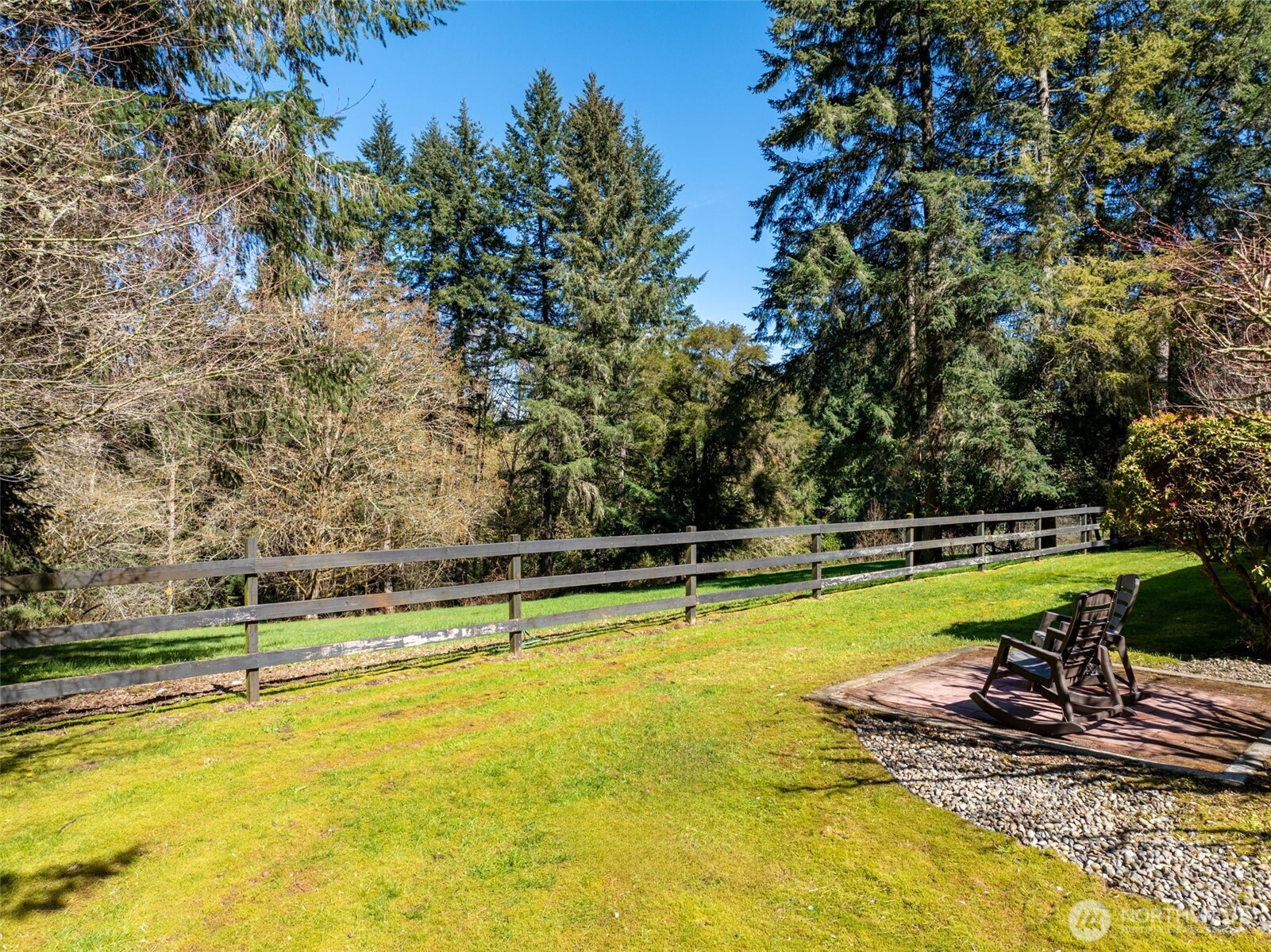 5007 Foxtrail Drive NE, Olympia, WA 98516-2121