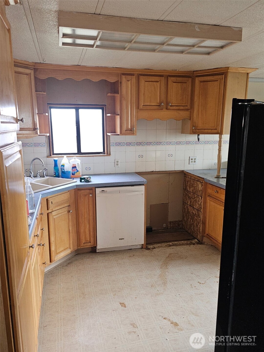 32498 Crick , Wilbur, WA 99185