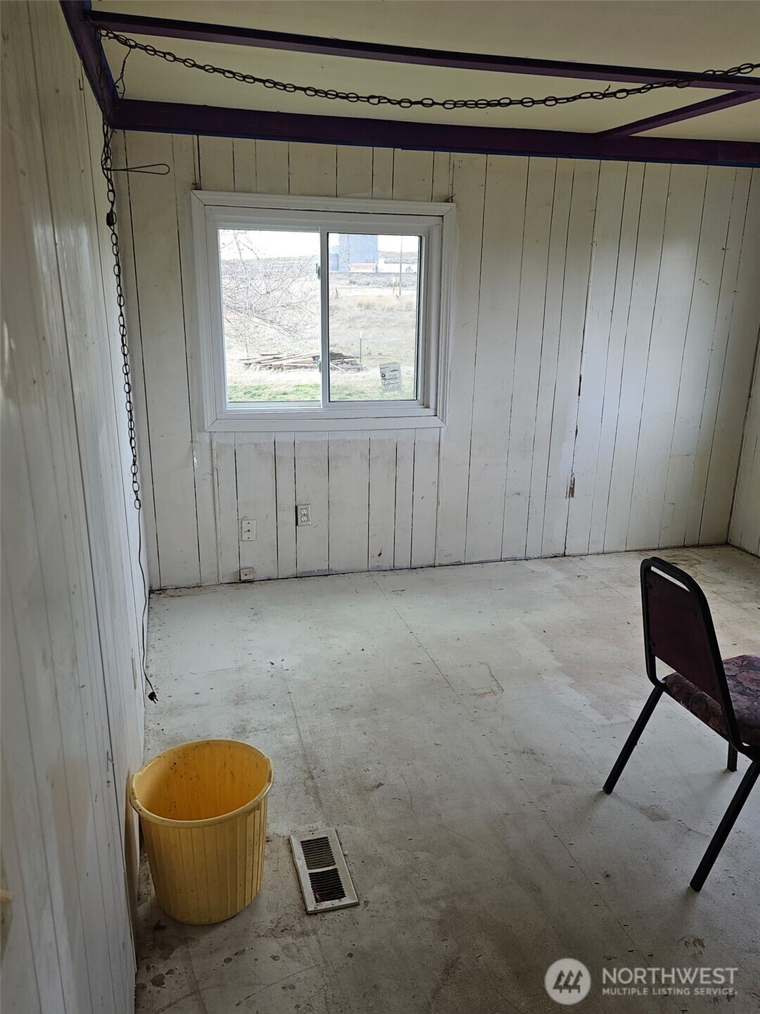 32498 Crick , Wilbur, WA 99185