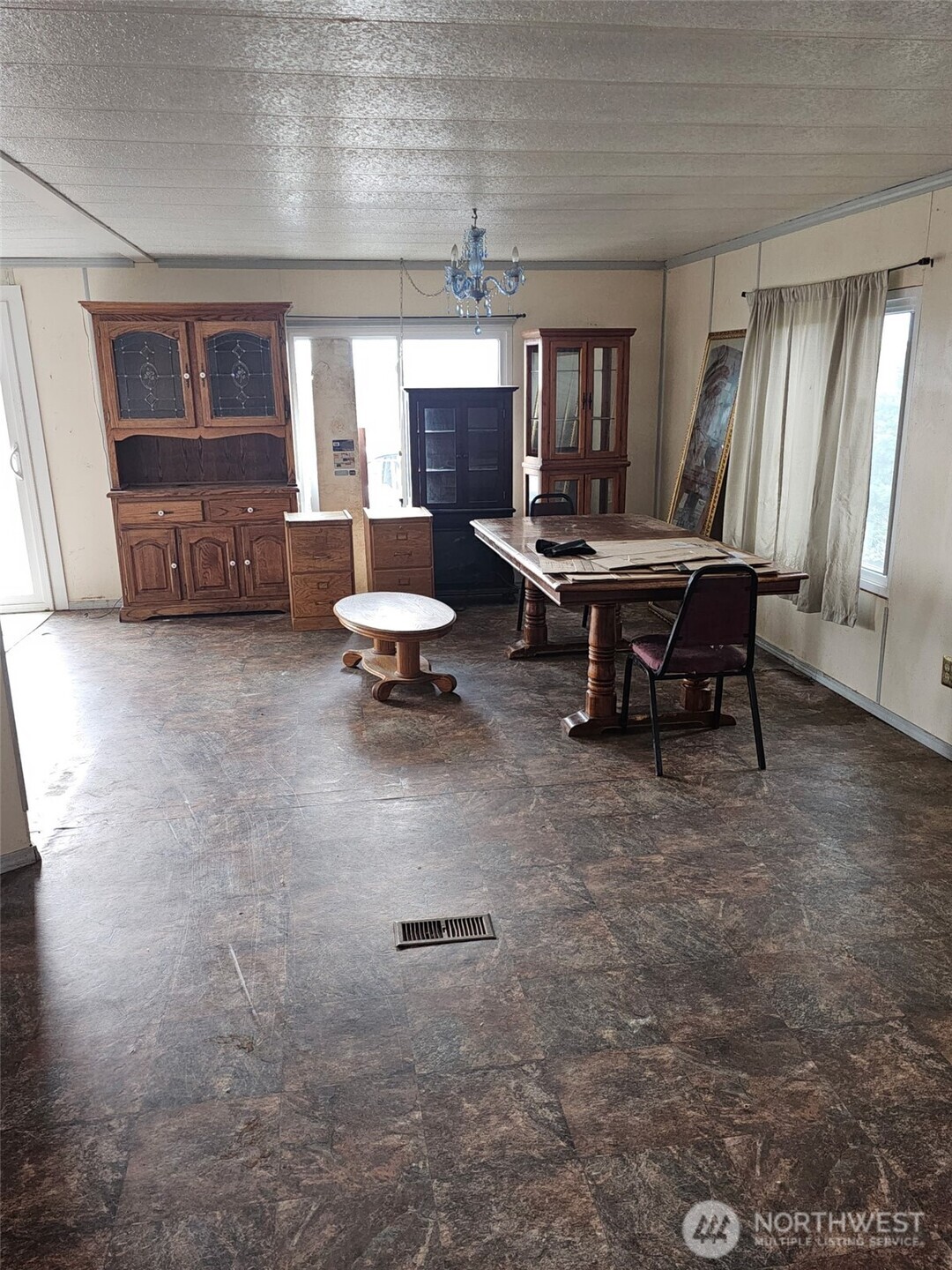 32498 Crick , Wilbur, WA 99185