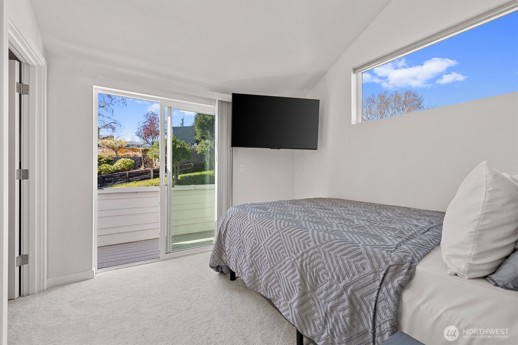 2535 SE I St #A, Tacoma, WA 98405