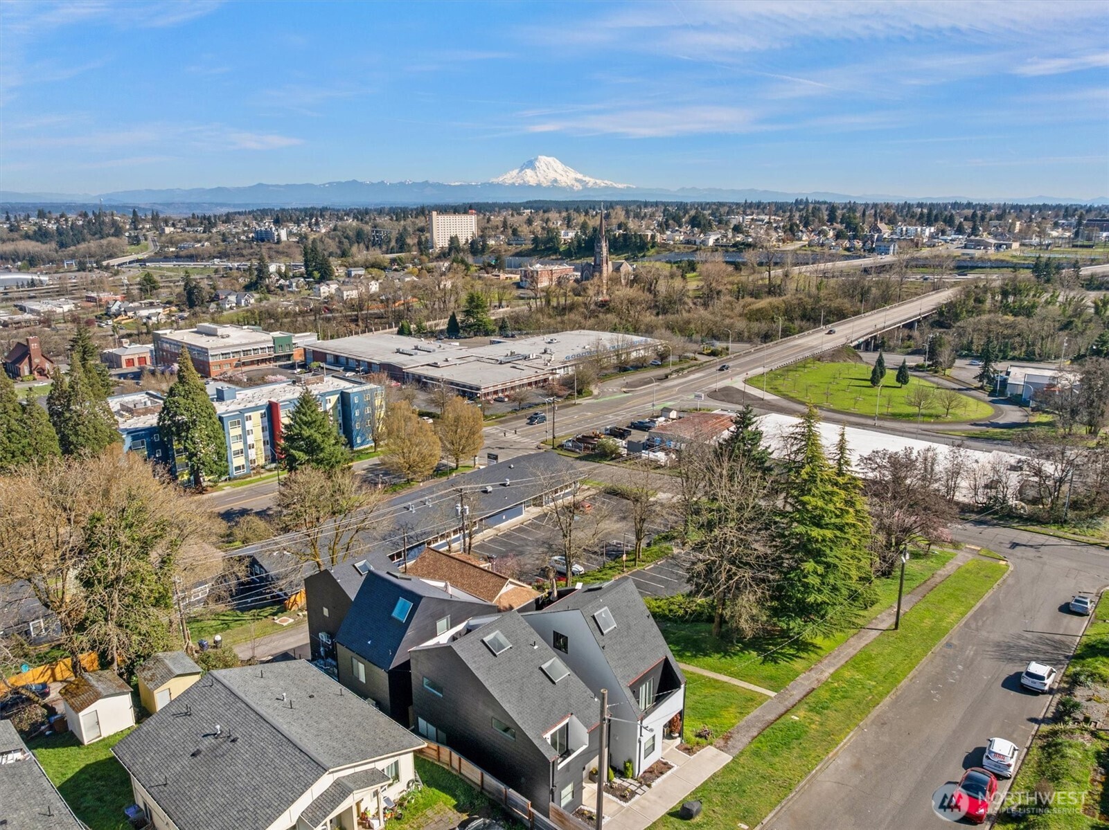 2535 SE I St #A, Tacoma, WA 98405