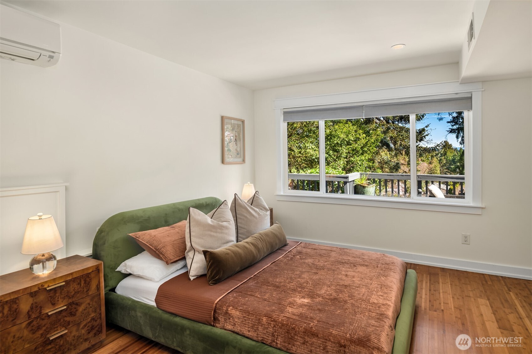 11544 24th Avenue NE, Seattle, WA 98125