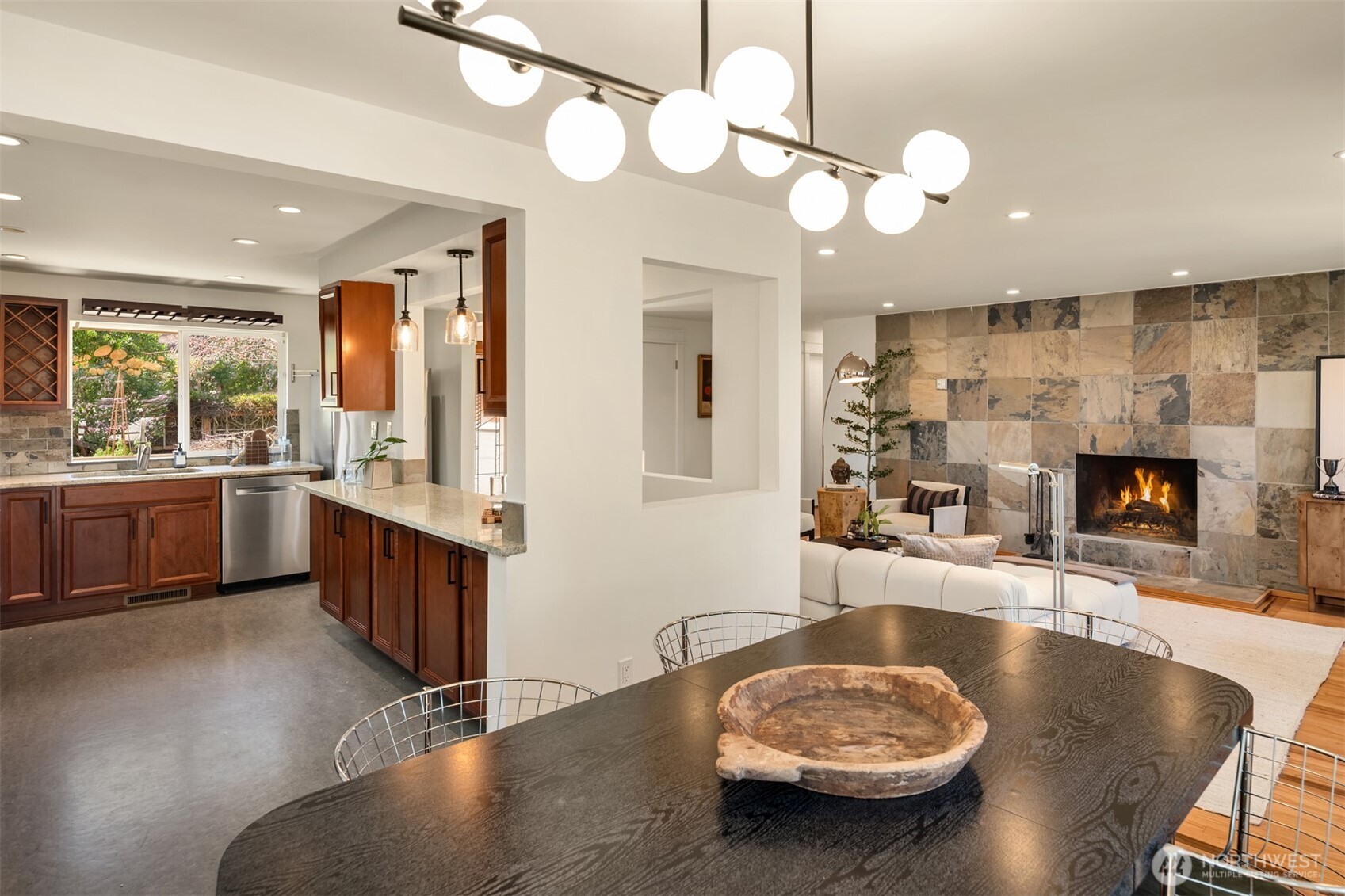 11544 24th Avenue NE, Seattle, WA 98125