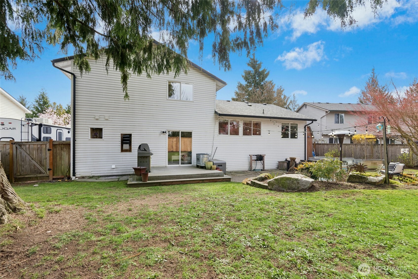 2413 101st Street SE, Everett, WA 98208