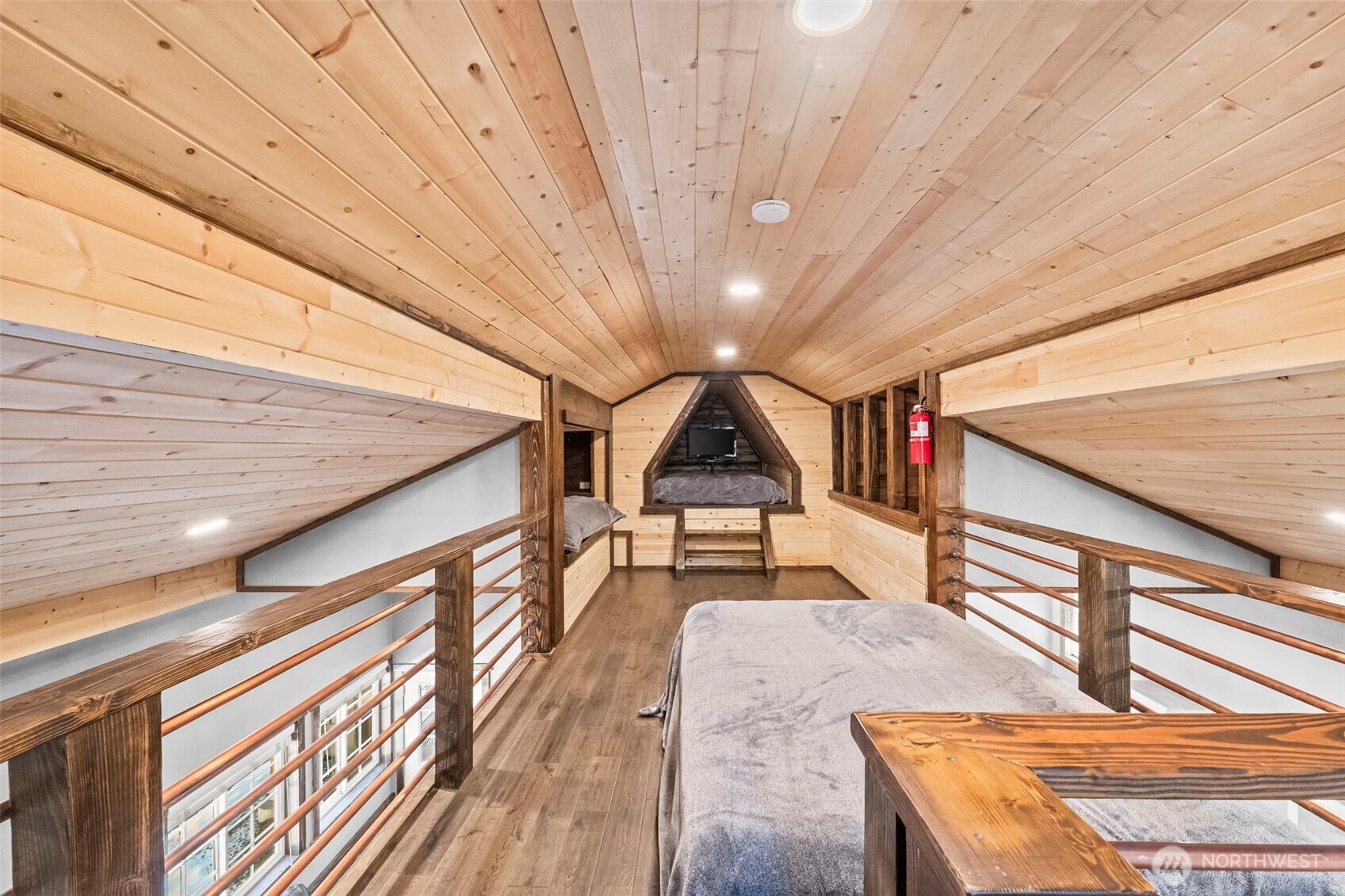 130 Horse Heaven Road , Cle Elum, WA 98922