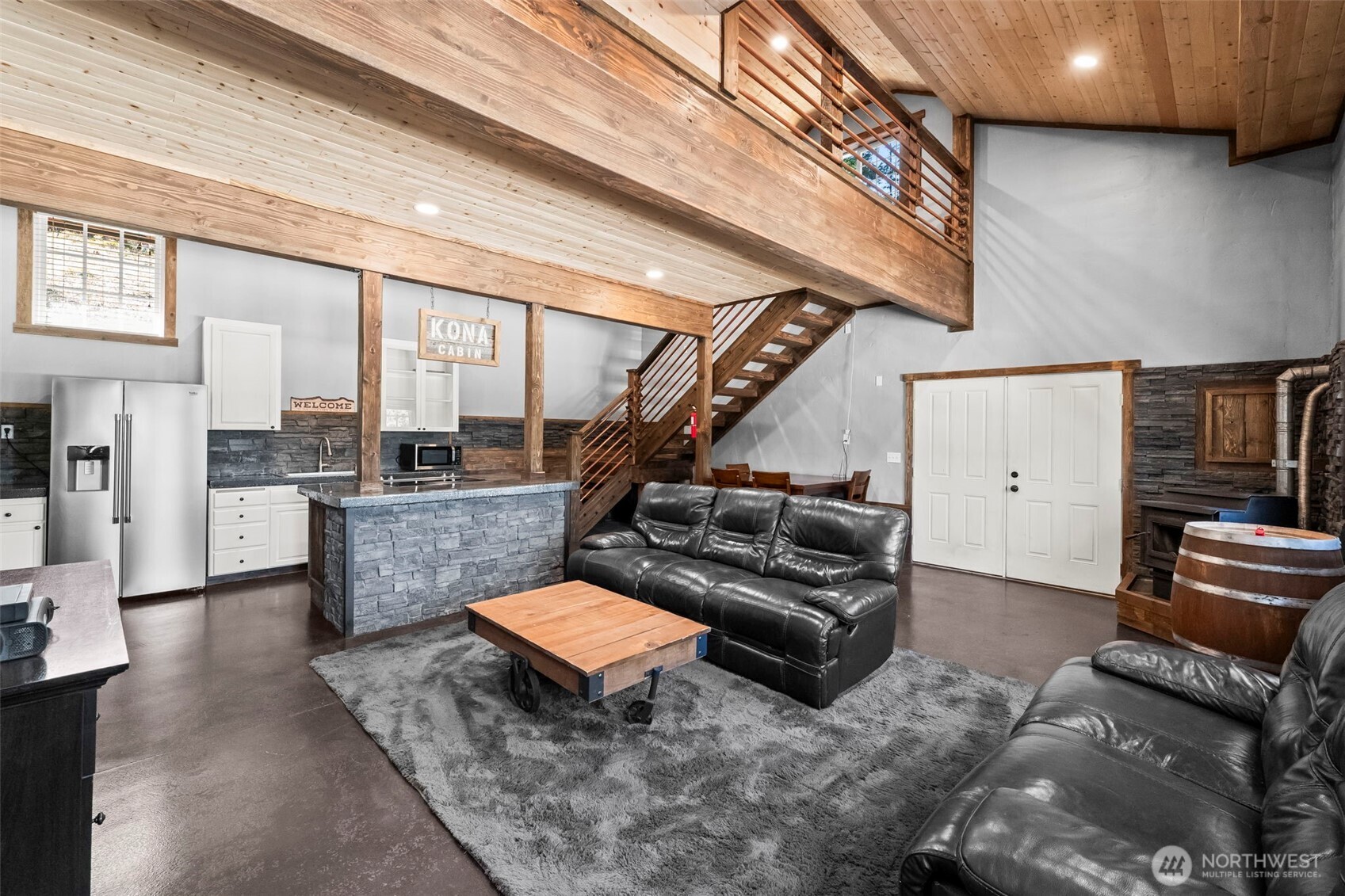 130 Horse Heaven Road , Cle Elum, WA 98922